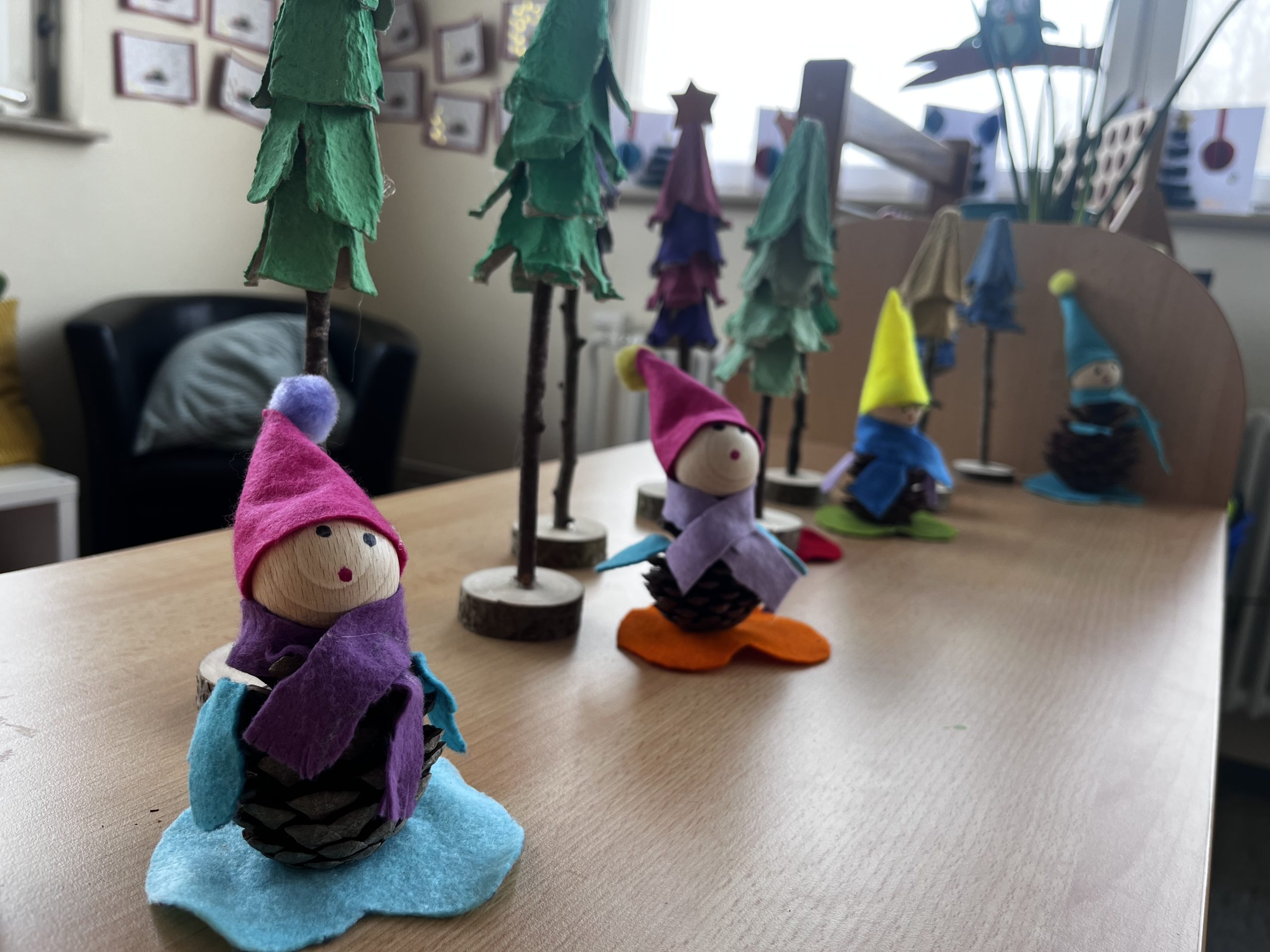 Mehr über den Artikel erfahren Basteltag zum Advent am 28. November 2025